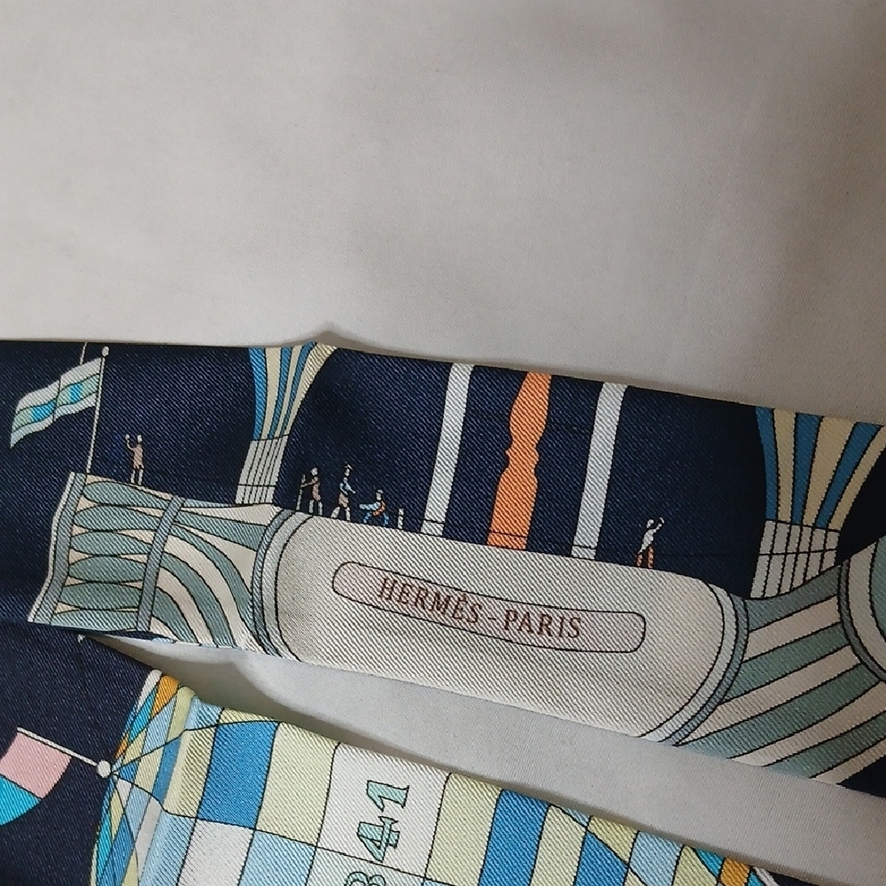 Hermes "Les Folies du Ciel" Silk Twilly Scarf - Picture 2 of 6